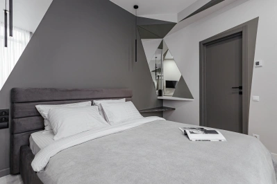 Çift kişilik yatak