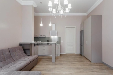 Apartment 1BR in city center Odesa Ukraine 4