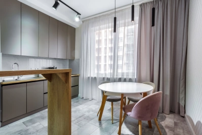Rent apartment in Arkadia short term rental 4