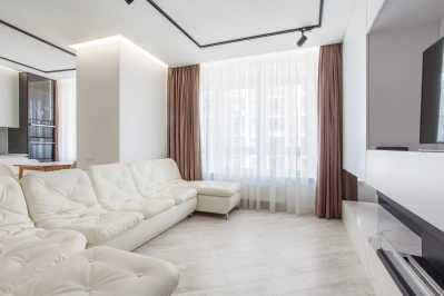 Arcadia'da çocuk odası olan bir aile için geniş daire 1