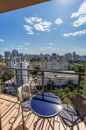 Квартира зі спальнею та великим ліжком в ЖК Родос, Одеса — оренда від власника 2