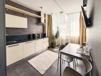 1 Bedroom & Studio Kitchen