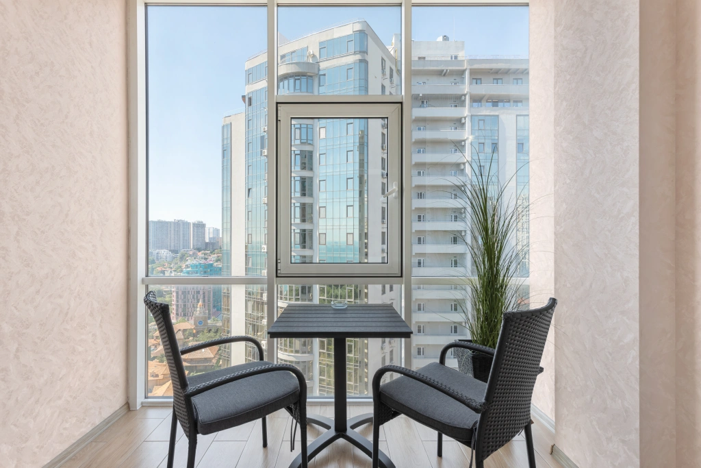 Studio Kitchen and Bedroom with Sea View | First Pearl Arcadia