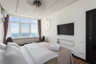 Front view apartment in Arcadia Odessa 2