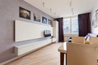 Спальня та кухня-студія подобово в Аркадії 1